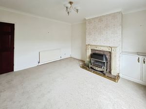 Lounge- click for photo gallery